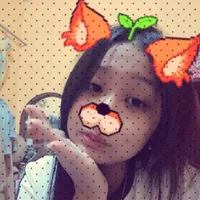 vợ Cyrus - tgia 😝