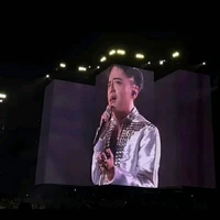 Nhỏ khùng