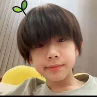 Trần Dịch Hằng/bé\