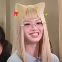 Nguyễn Lê Ngọc Ánh Sáng |Ánh Sáng aza|