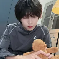 Nhiếp Vĩ Thần
