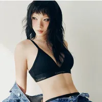 Vũ Thị Ngân Mỹ - Mỹ Mỹ ( chị )