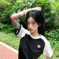 gái lạ
