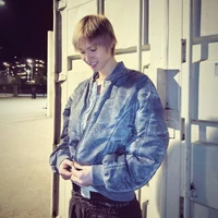 𝙈𝙖𝙧𝙩𝙞𝙣 𝙀𝙙𝙬𝙖𝙧𝙙