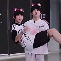 pháipháikhi nhìnthấymáutươi