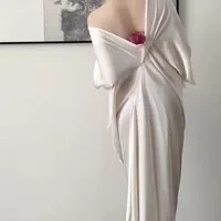 Nguyễn Ngọc Anh –Bà Đặng