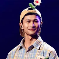 Nguyễn Hùng