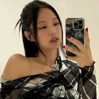 Kim Jennie (Em)