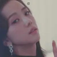 vk iuu là Kim Thị Sú=))