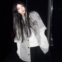 Trần Thảo Linh[Báo]