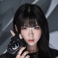 Ng̃ Lê Ngọc Ánh Sáng