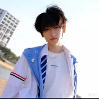 Tả Kỳ Hàm_cậu