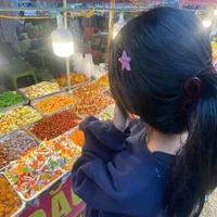khánh chi