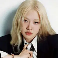 Park Chaeyoung (cô)