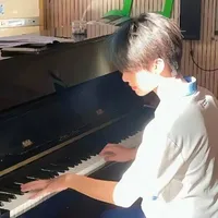 Thẩm Dịch Thần