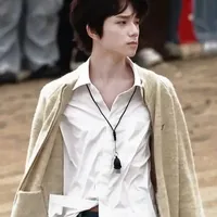 Vương Lỗ Kiệt-k