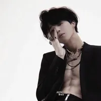 Jimin ( Park Jimin ) 21 tuổi