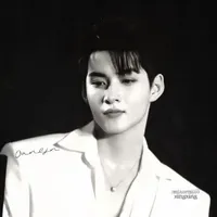 Hùng Huỳnh