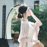 Hoàng Yến Mai-chị gái của Duy