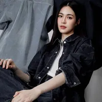 LingLing Kwong(Cô)
