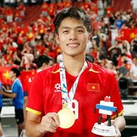 quốc việt(vịt)