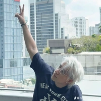 Bùi Duy Ngọc| ông già đầu trắng