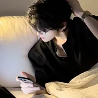 Lâm Hạo Vũ ( anh/ hắn)