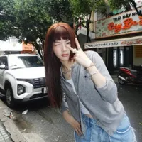 Nguyễn Lê Ngọc Ánh Sáng [ Aza ]