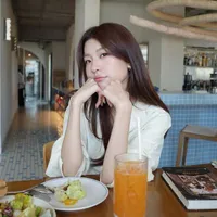 Nguyễn Lê Diễm Hằng [ Lamoon ]