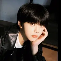 Trương Hàm Thụy_omega