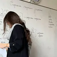 Tạ Thu Hằng