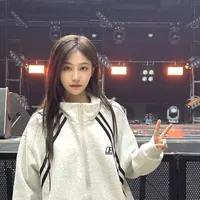 Viên Nhất Kỳ_cô