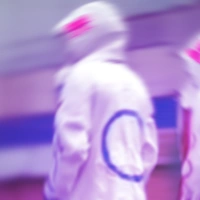 404