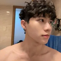 Nguyễn Quốc Hận.