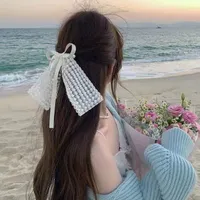 Lưu Huỳnh Khả Ái.