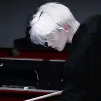 Lục Hoàng Thiên/na9