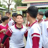 Lê quốc hùng