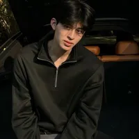 Pond Naravit Lertratkosum