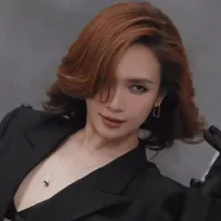 Ái Phương ( ba của các nàng)