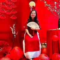 cô ngân