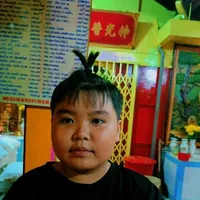 l.Hưng