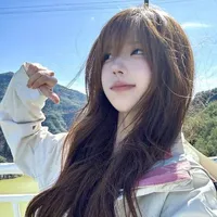 Khánh Thy ²²♏︎