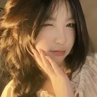 Hoàng Hà Uyên