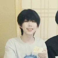 trần dịch hằng(em)