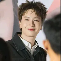 Phong Hào-nicky