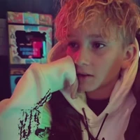 //lúc bé//dương Minh khang