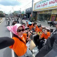 cả nhóm(trừ ai thì trừ)