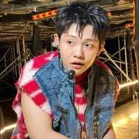 𝘭𝘦 𝘩𝘰 𝘱𝘩𝘶𝘰𝘤 𝘵𝘩𝘪𝘯𝘩