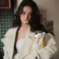 𝐋𝐞𝐞 𝐇𝐲𝐞-𝐫𝐢 - 𝐂𝐡ị