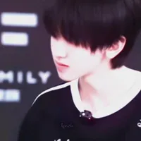 Tả Kỳ Hàm -em